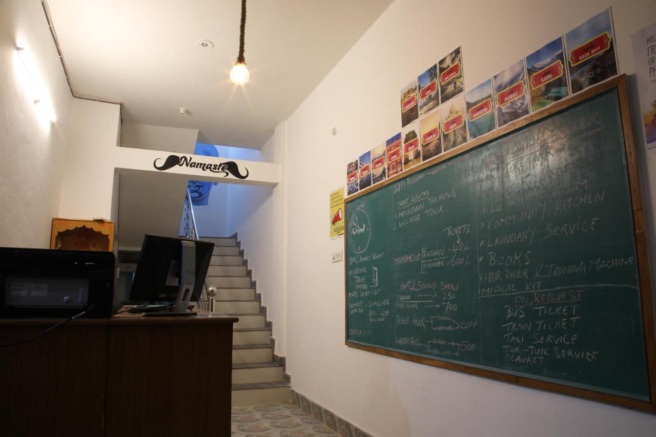 克久拉霍小胡子酒店 外观 照片